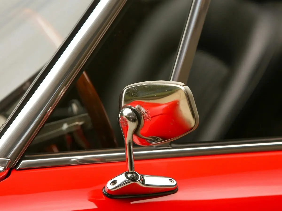 Alfa Romeo Spider I Рестайлинг Кабриолет — photo 15