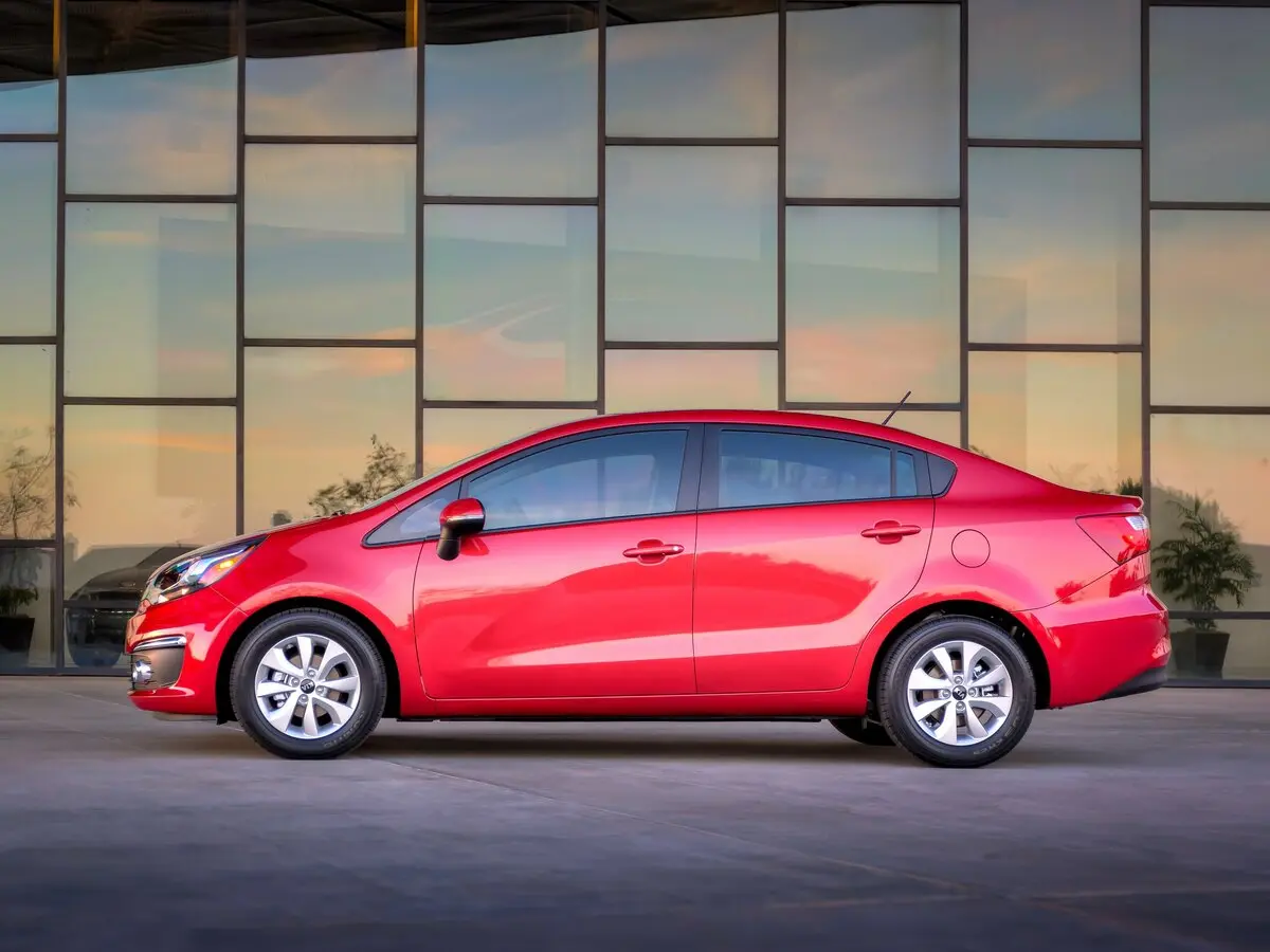 Kia Rio III Рестайлинг (Global market) Седан — фото 2