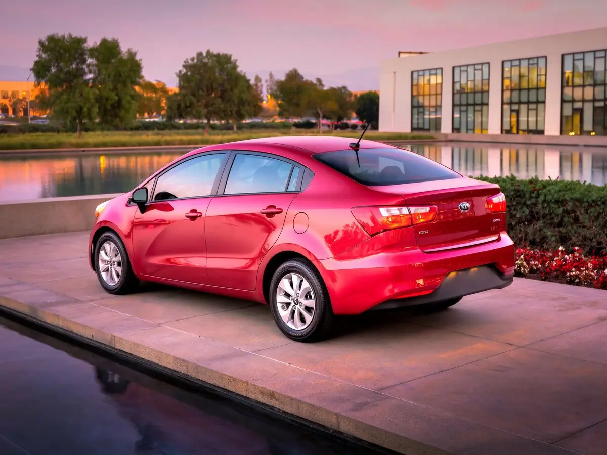Kia Rio III Рестайлинг (Global market) Седан — фото 4