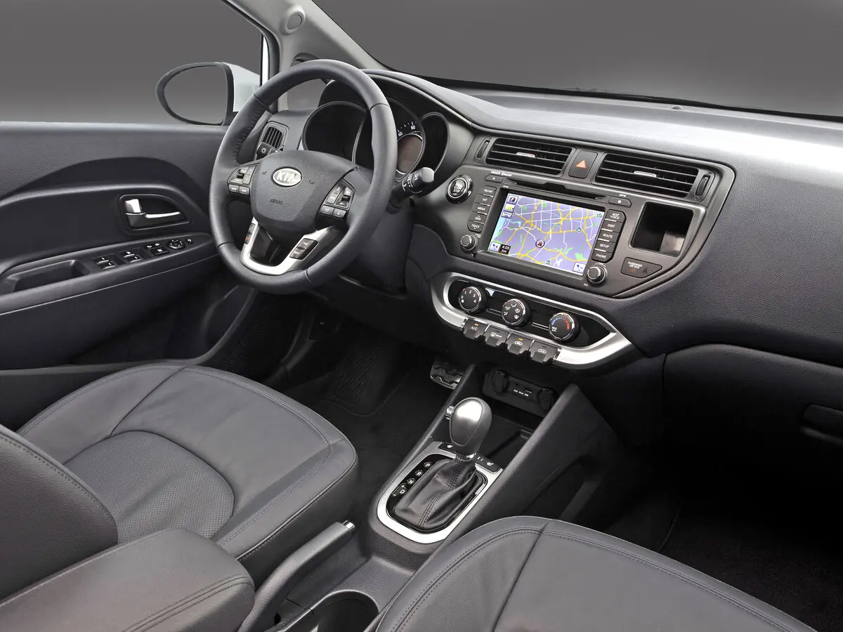 Kia Rio III (Global market) Седан — фото 6