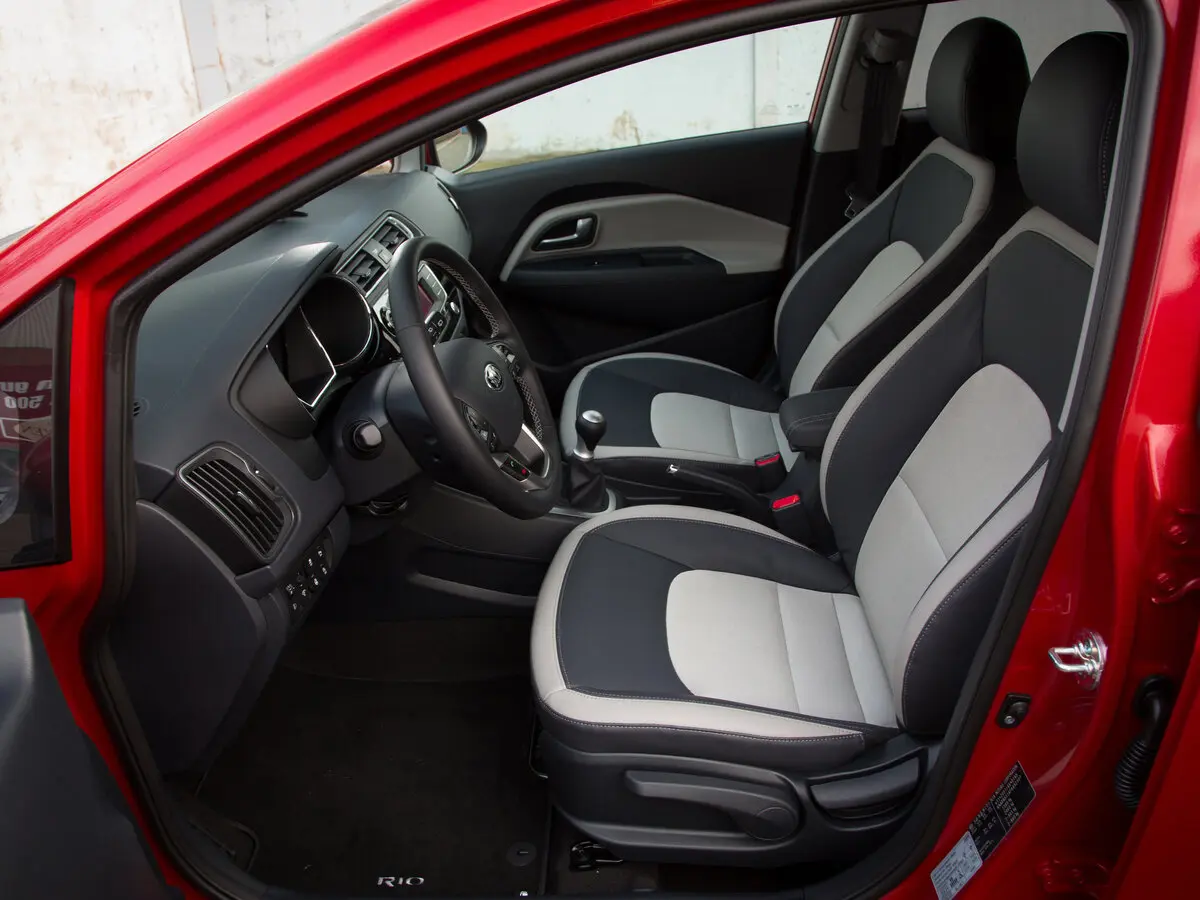Kia Rio III Рестайлинг (Global market) Хэтчбек 5 дв. — фото 7