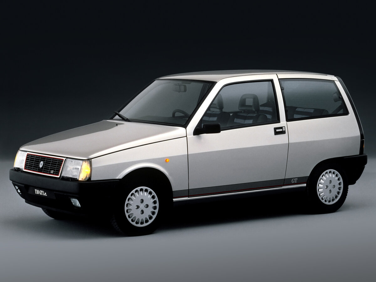 Lancia Y10 I Рестайлинг Хэтчбек 3 дв. GT — фото 2