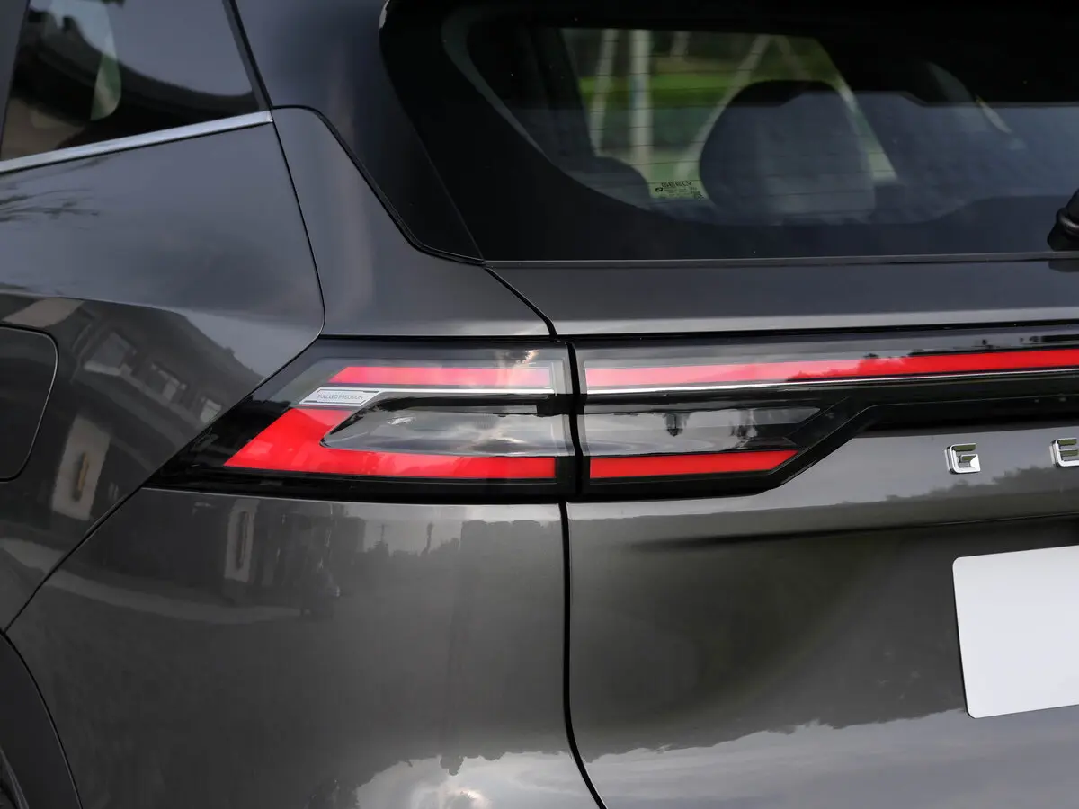 Geely Boyue II Рестайлинг 2 Внедорожник 5 дв. — photo 18