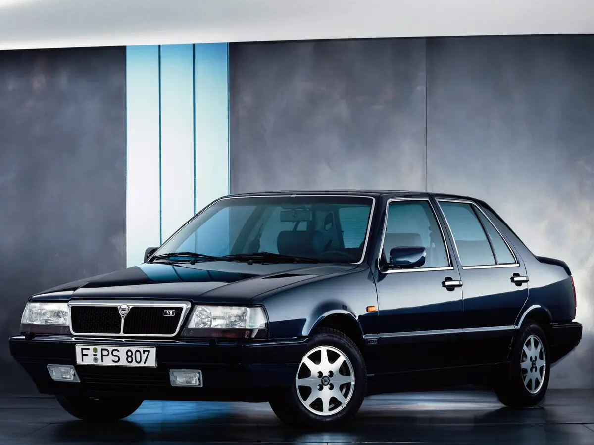 Lancia Thema I Рестайлинг Седан