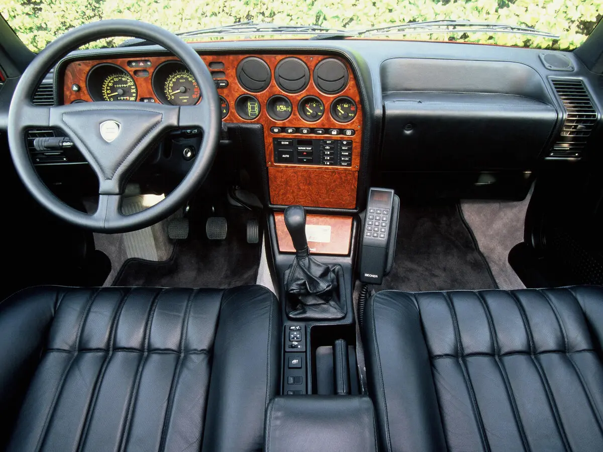 Lancia Thema I Рестайлинг Седан — 照片 4