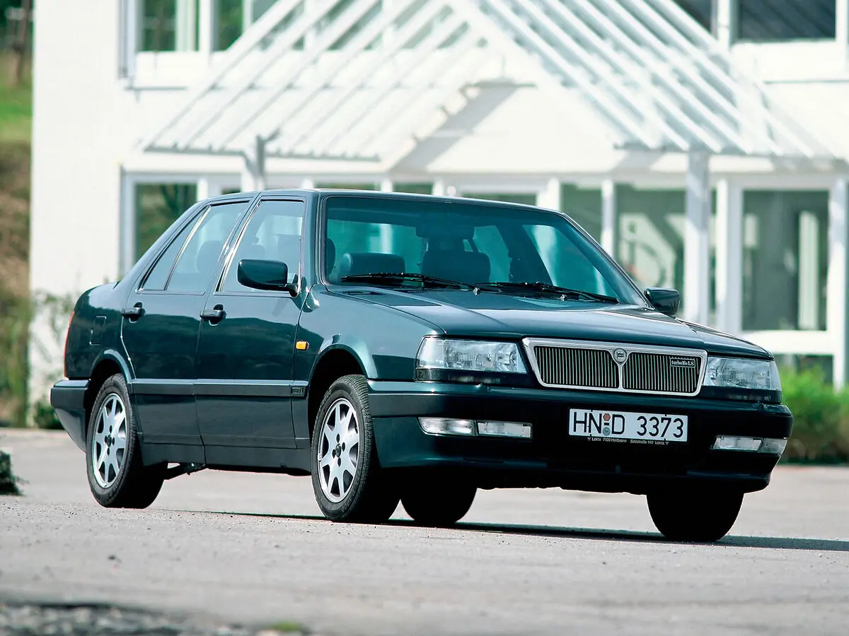 Lancia Thema I Рестайлинг 2 Седан