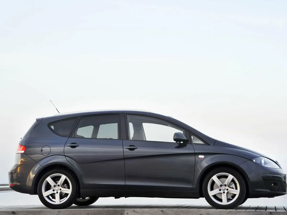 SEAT Altea I Рестайлинг Компактвэн XL — photo 2