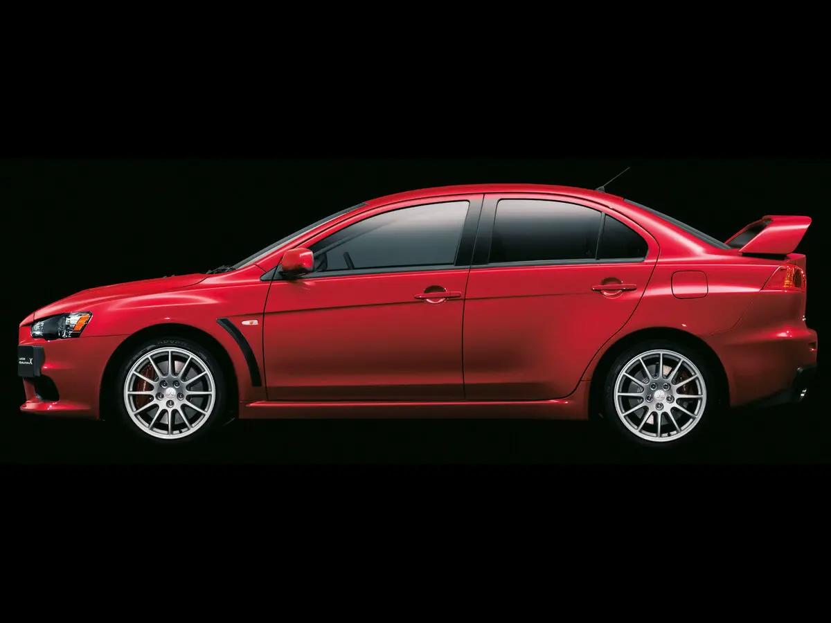 Mitsubishi Lancer Evolution X Седан — сүрөт 2