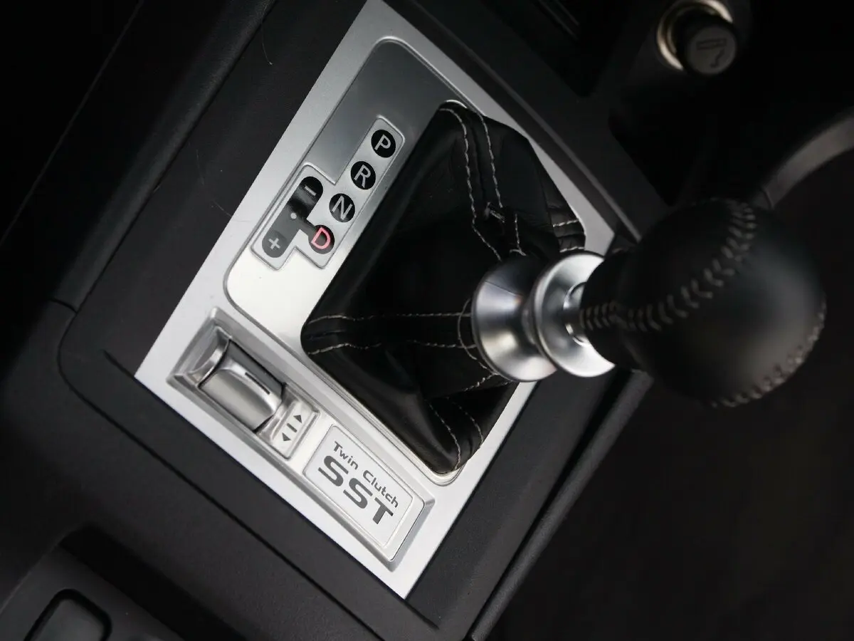 Mitsubishi Lancer Evolution X Седан — сүрөт 12