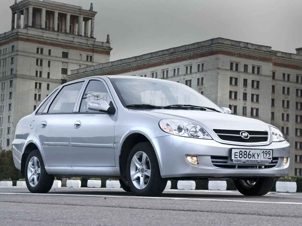 Lifan Breez (520) 2007 – 2014 Седан — 照片 3