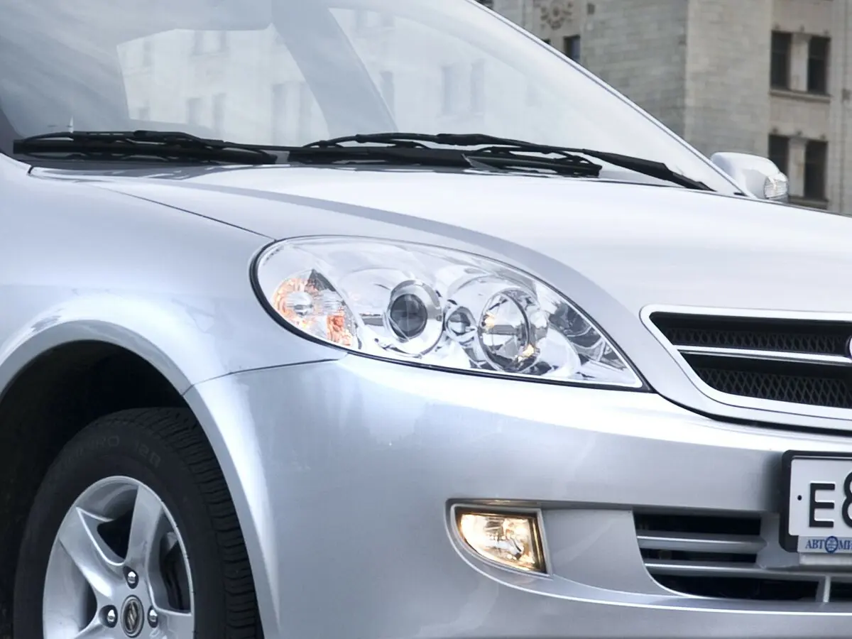 Lifan Breez (520) 2007 – 2014 Седан — 照片 8