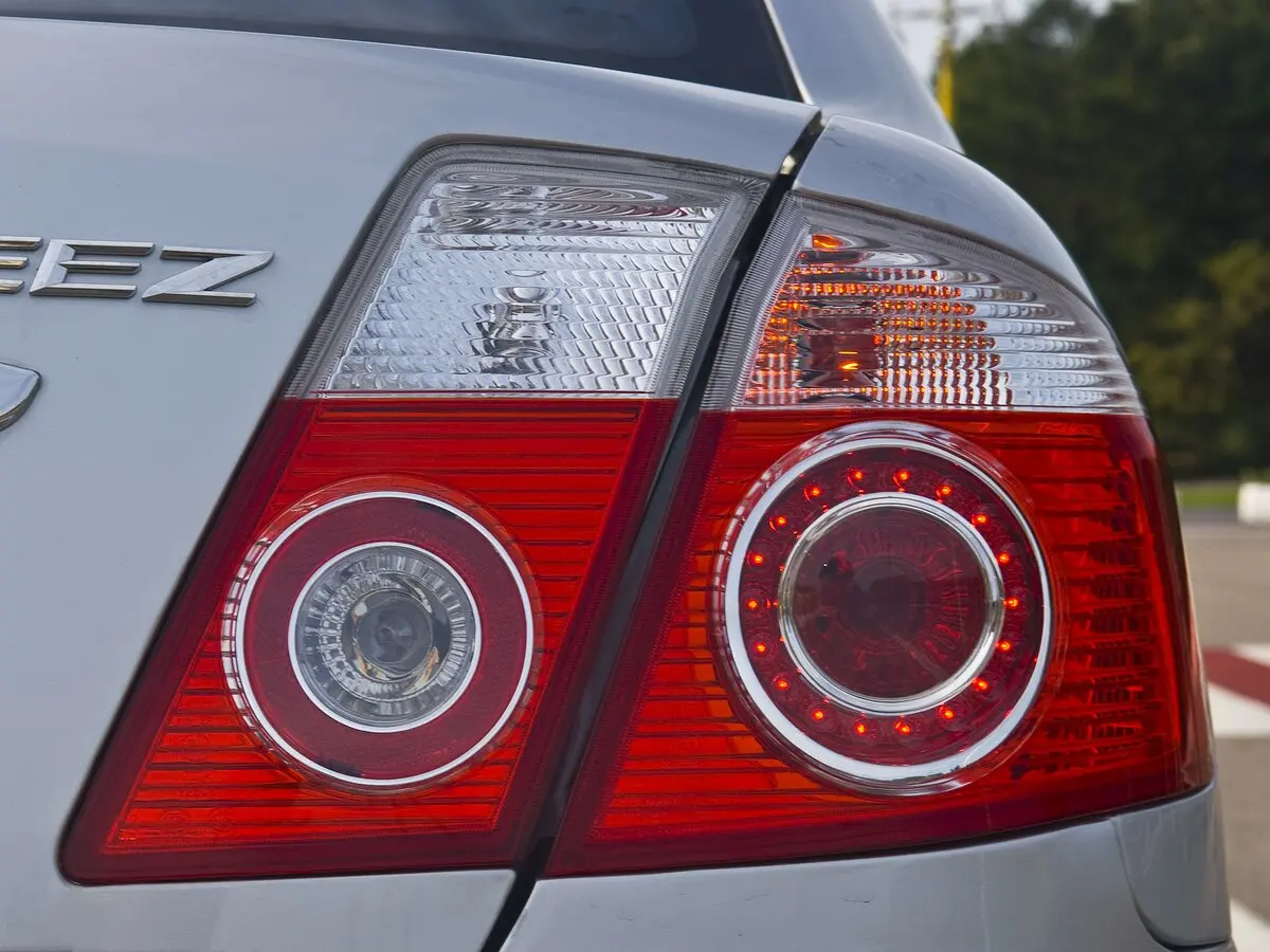Lifan Breez (520) 2007 – 2014 Седан — 照片 9