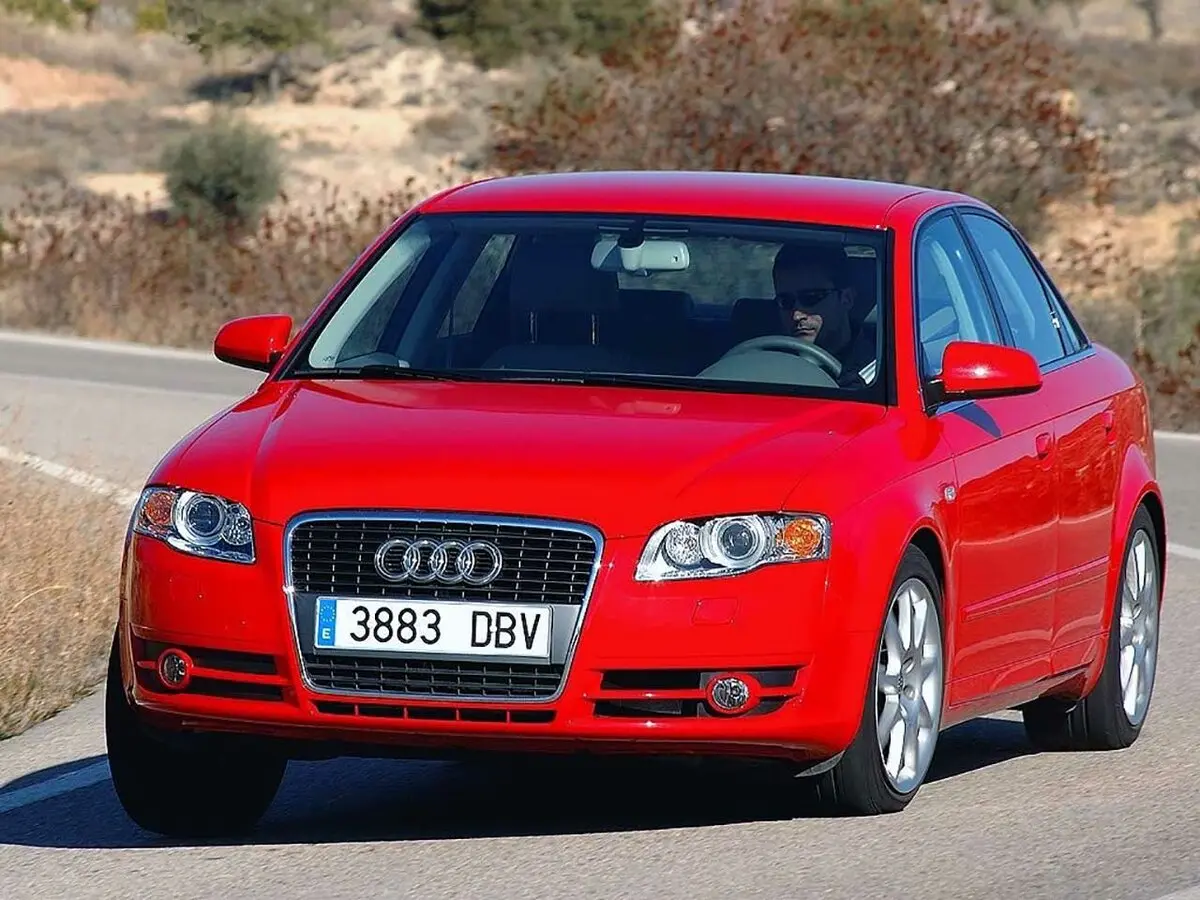 Audi A4 III (B7) Седан — сүрөт 3