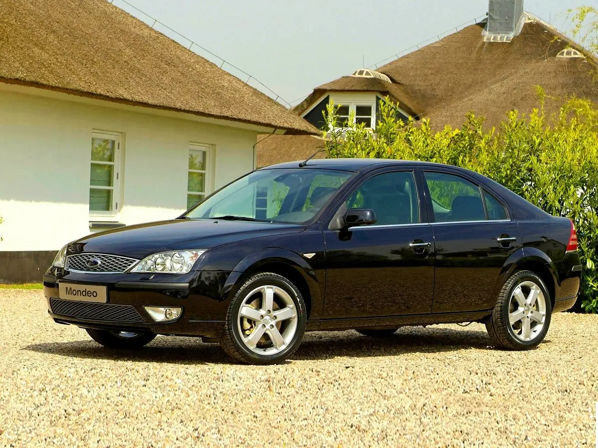 Ford Mondeo III Лифтбек
