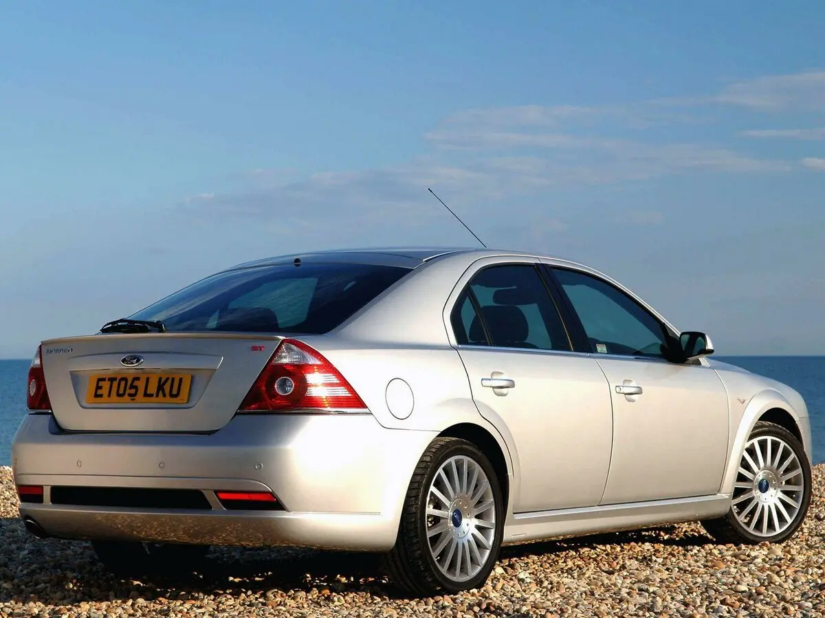 Ford Mondeo ST III Хэтчбек 5 дв. — сүрөт 4