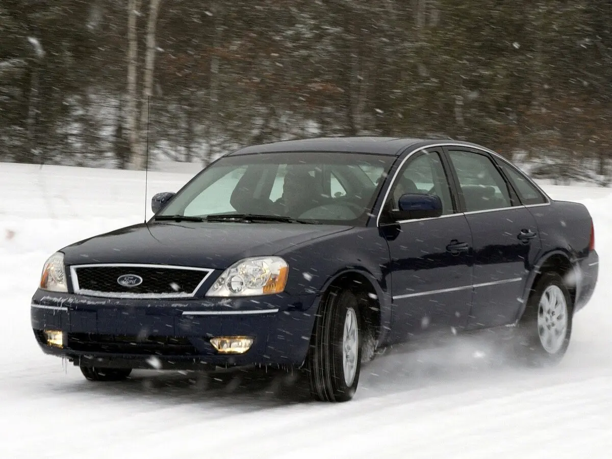 Ford Five Hundred 2004 – 2007