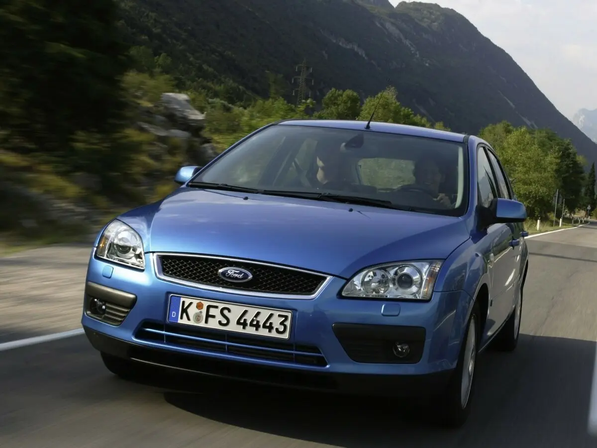 Ford Focus II Хэтчбек 5 дв. — фото 3