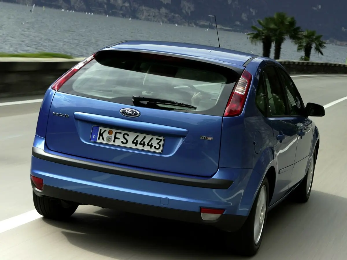 Ford Focus II Хэтчбек 5 дв. — фото 4