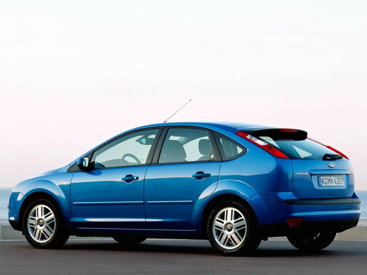 Ford Focus II Хэтчбек 5 дв. — фото 5