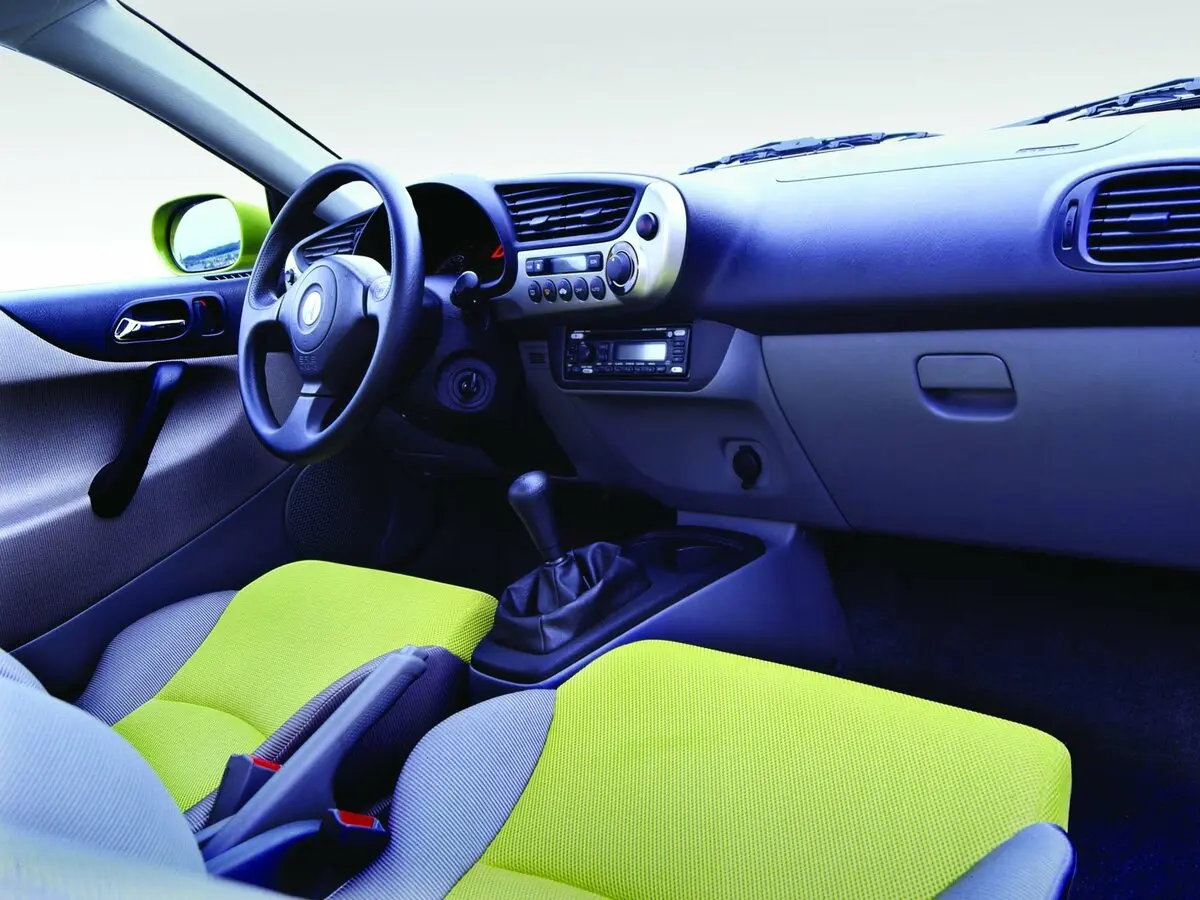 Honda Insight I Хэтчбек 3 дв. — сүрөт 7