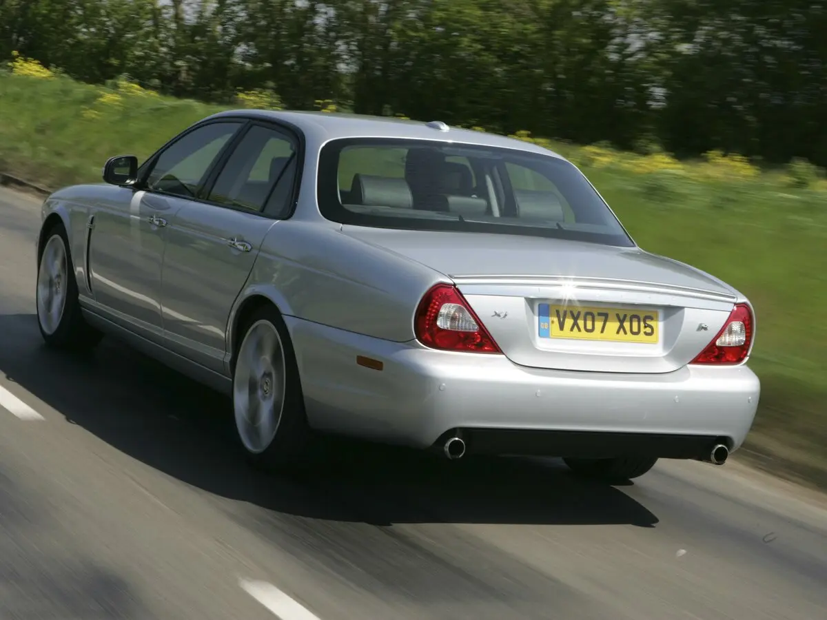 Jaguar XJR III (X358) Седан — сүрөт 4