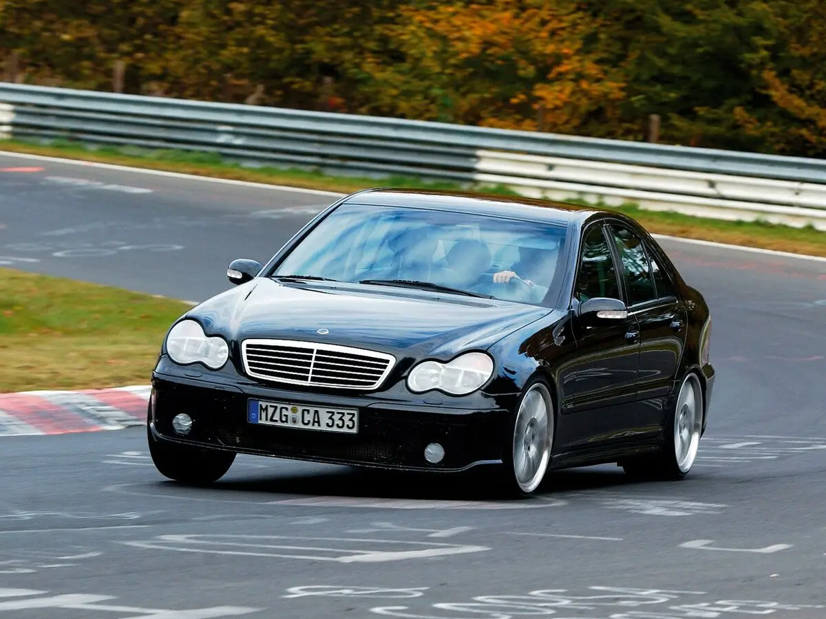 Mercedes-Benz C-Класс II (W203) Седан