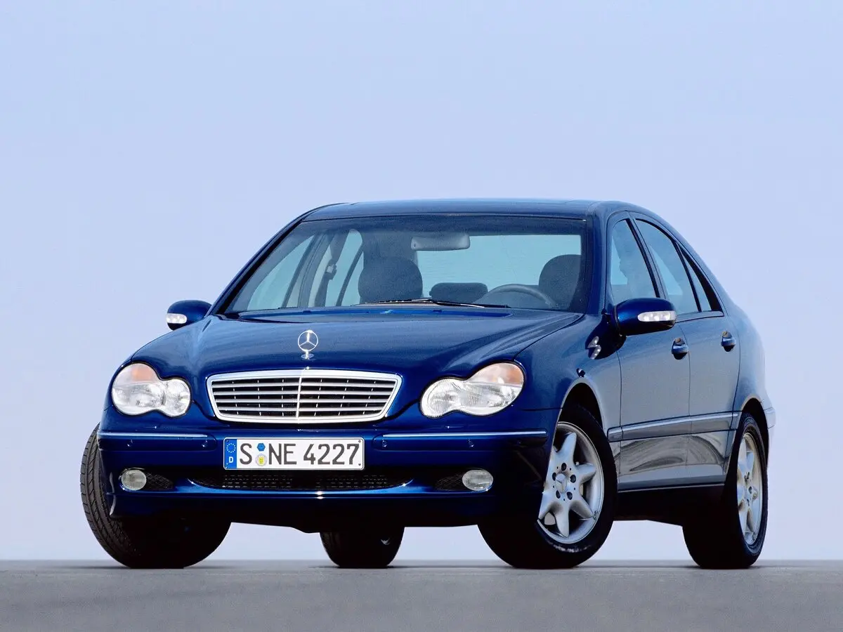Mercedes-Benz C-Класс II (W203) Седан — сүрөт 3