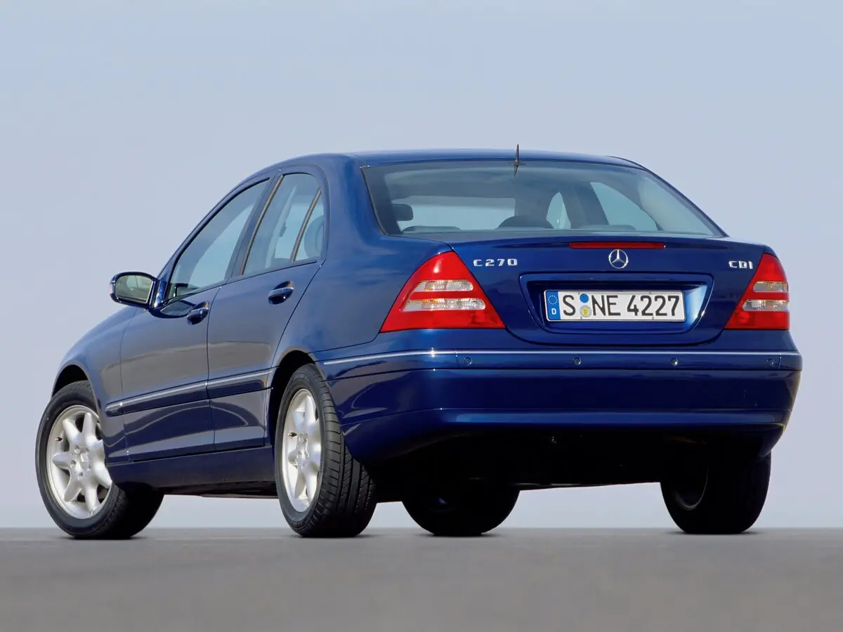 Mercedes-Benz C-Класс II (W203) Седан — сүрөт 4