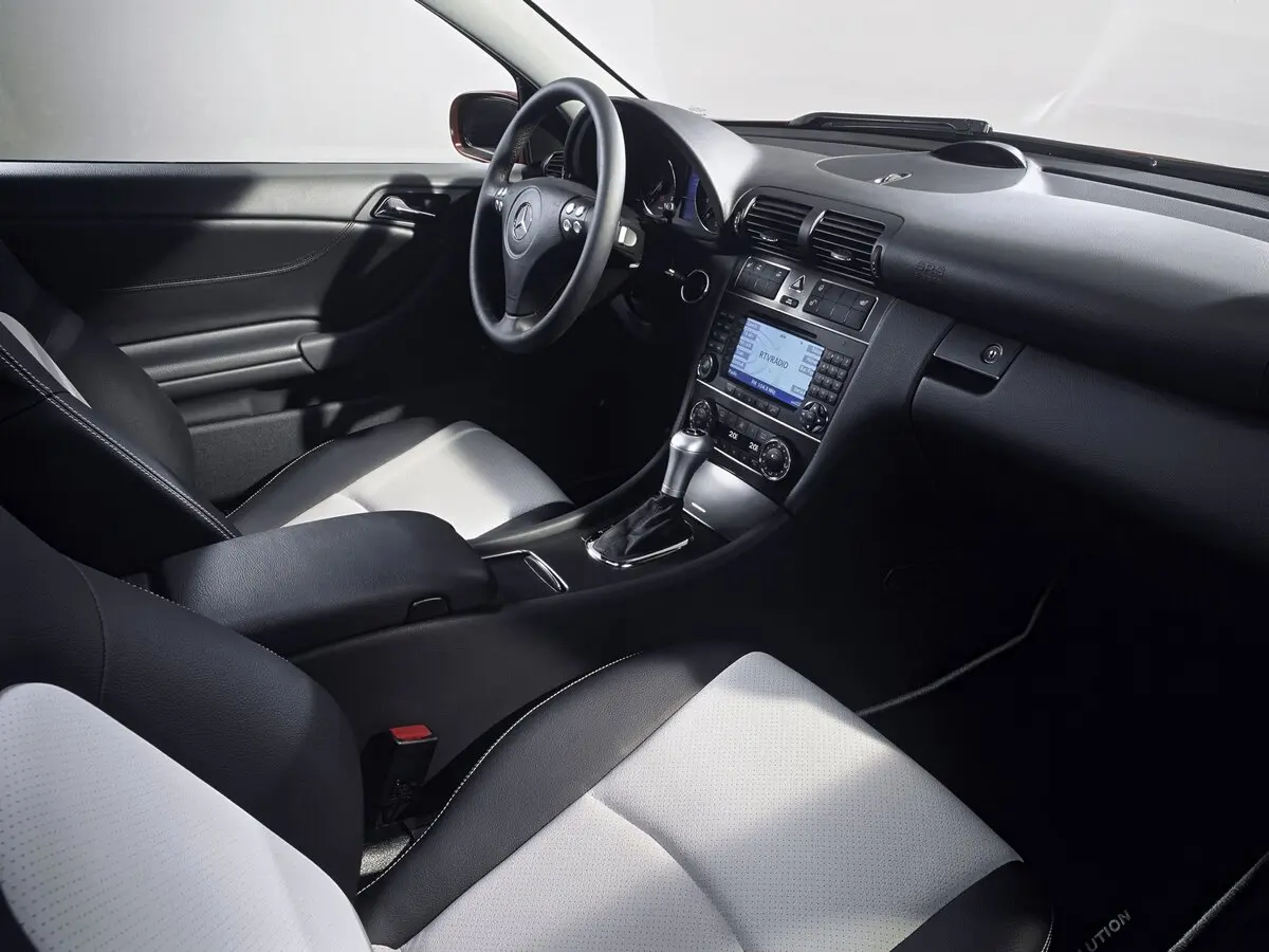 Mercedes-Benz C-Класс II (W203) Хэтчбек 3 дв. — сүрөт 7