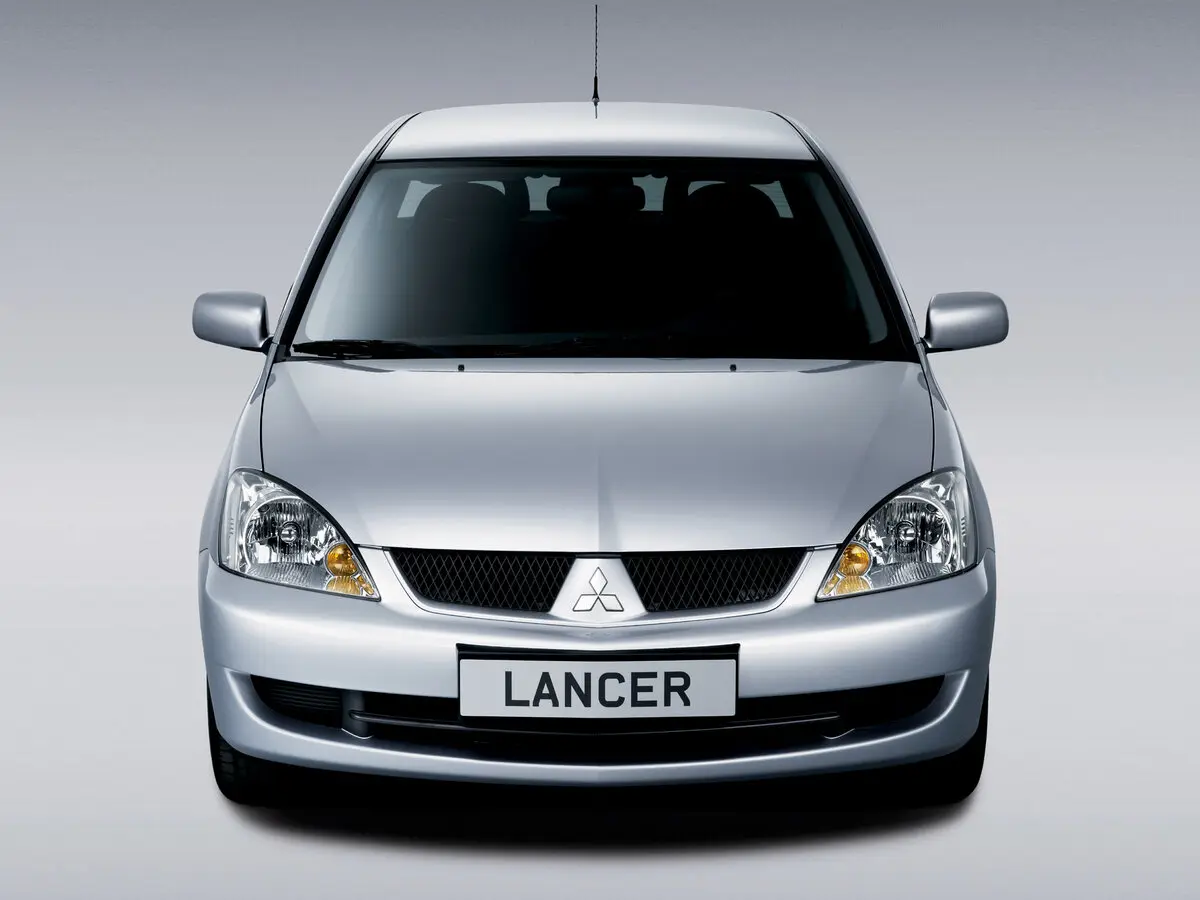 Mitsubishi Lancer IX Рестайлинг Седан — фото 3