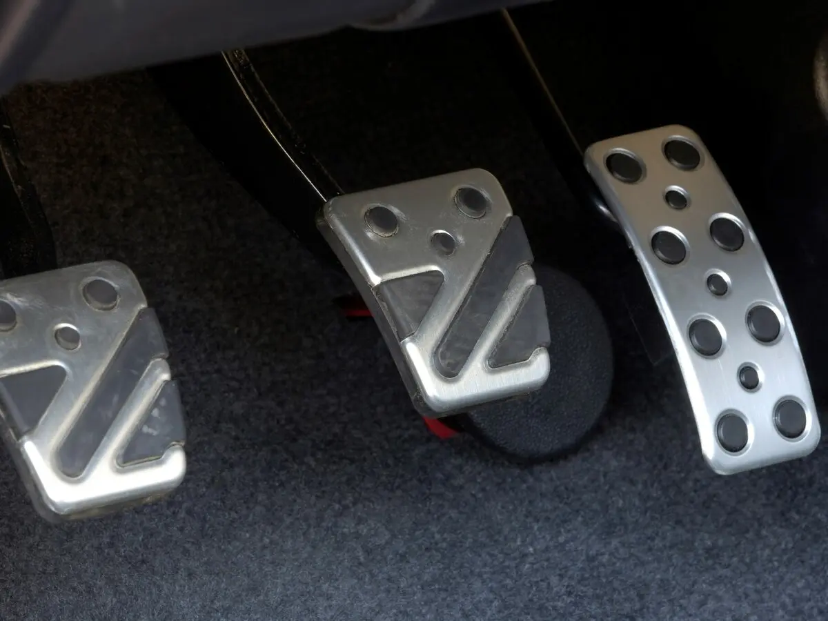 Mitsubishi Lancer Evolution IX Седан — photo 13