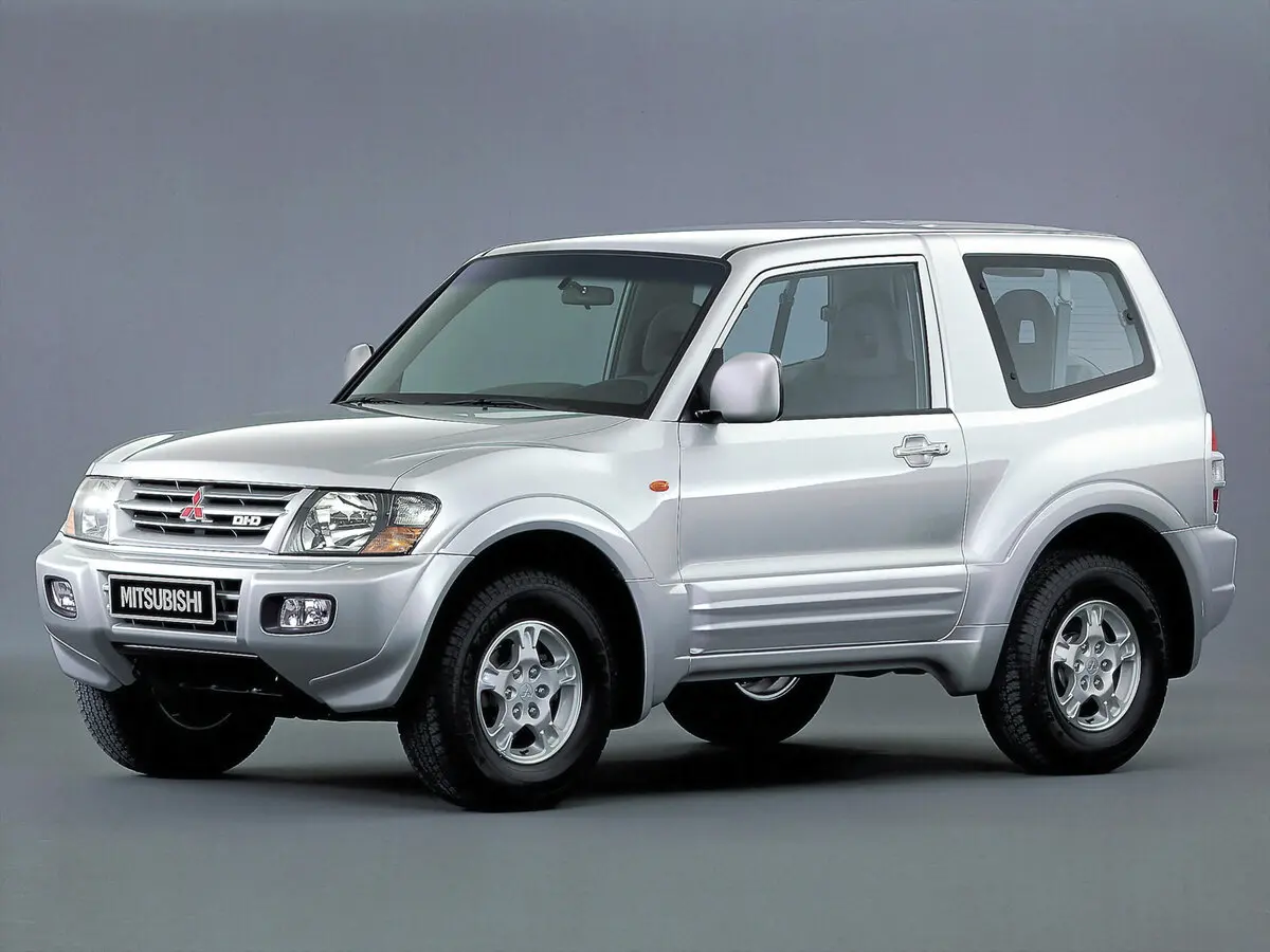 Mitsubishi Pajero III Внедорожник 3 дв. — сүрөт 2