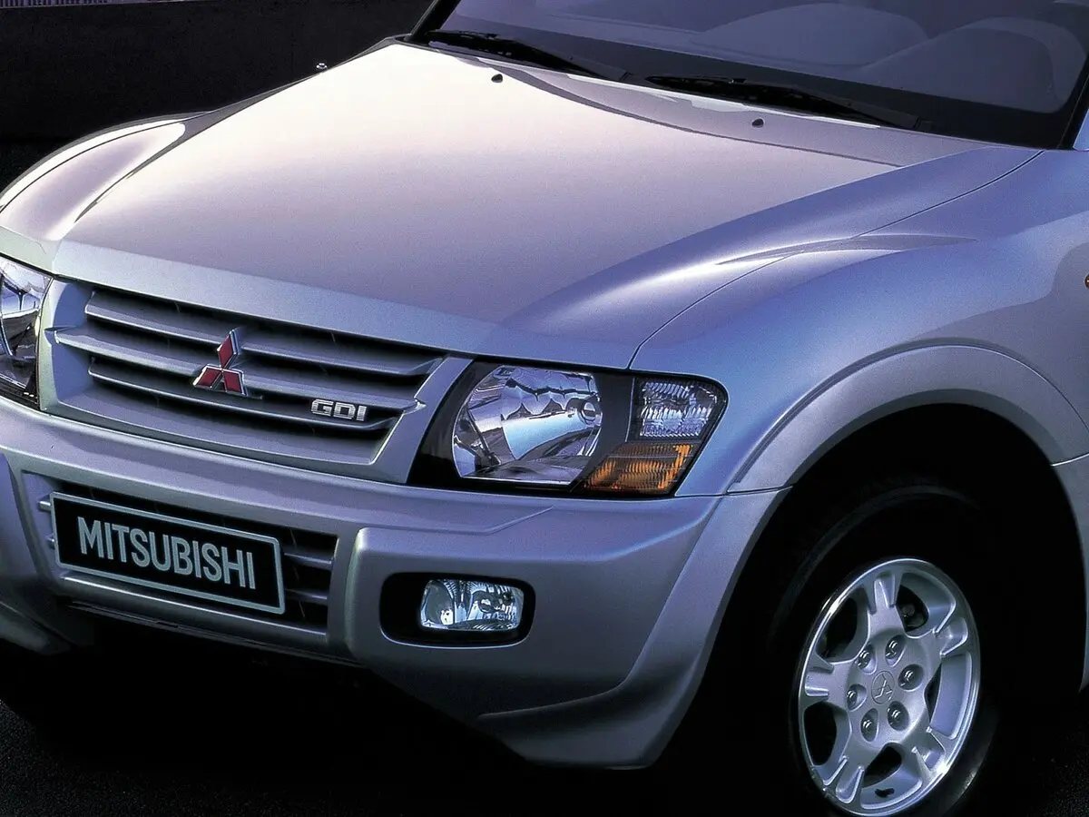 Mitsubishi Pajero III Внедорожник 3 дв. — сүрөт 6