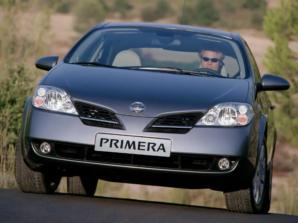 Nissan Primera III (P12) Лифтбек — фото 3