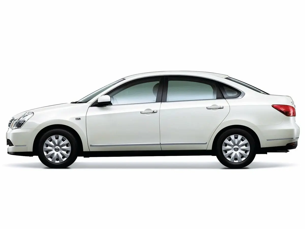 Nissan Bluebird Sylphy II (G11) Седан — 照片 2