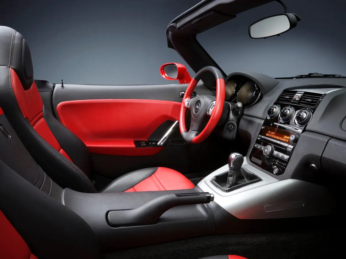 Opel GT II Родстер — photo 7
