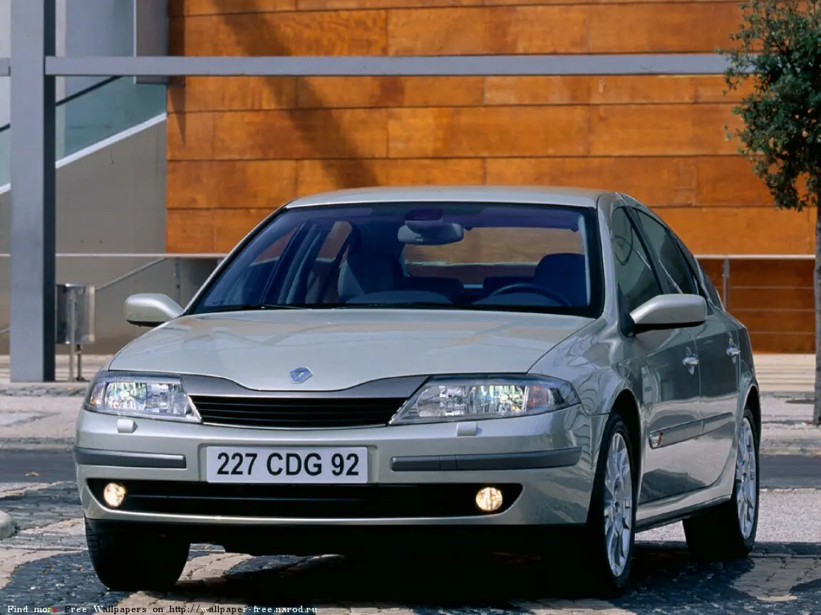 Renault Laguna II Лифтбек — сүрөт 3