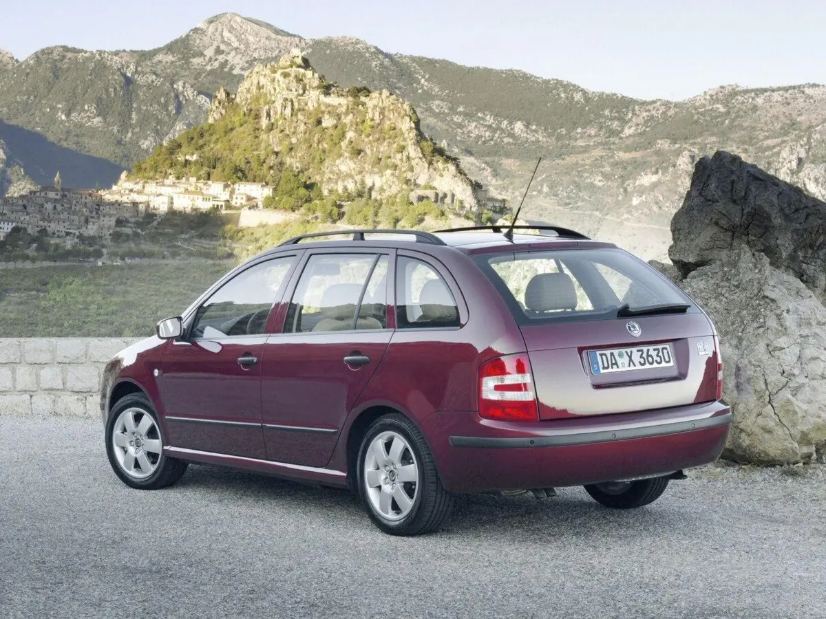 Skoda Fabia I Универсал 5 дв. — фото 5