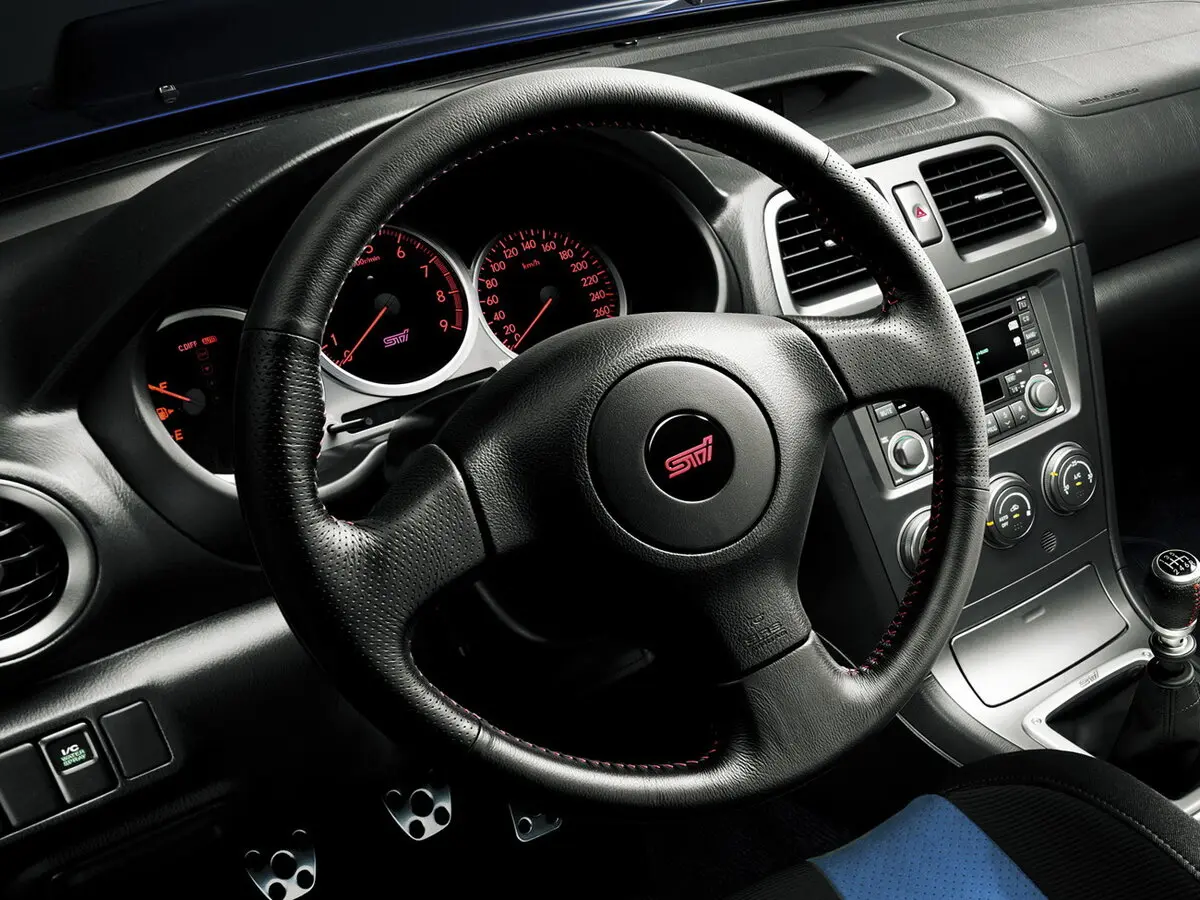 Subaru Impreza WRX STi II Рестайлинг 2 Седан — сүрөт 8