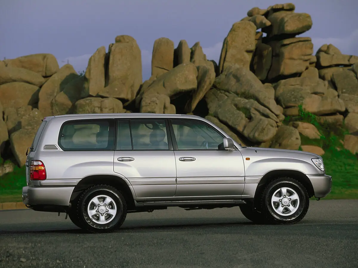 Toyota Land Cruiser 100 Series Внедорожник 5 дв. — фото 2