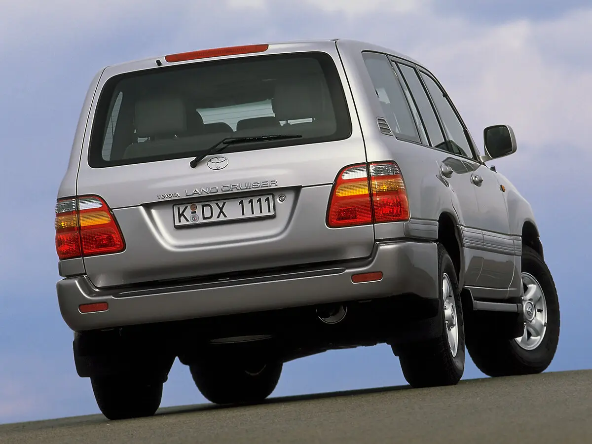 Toyota Land Cruiser 100 Series Внедорожник 5 дв. — фото 4