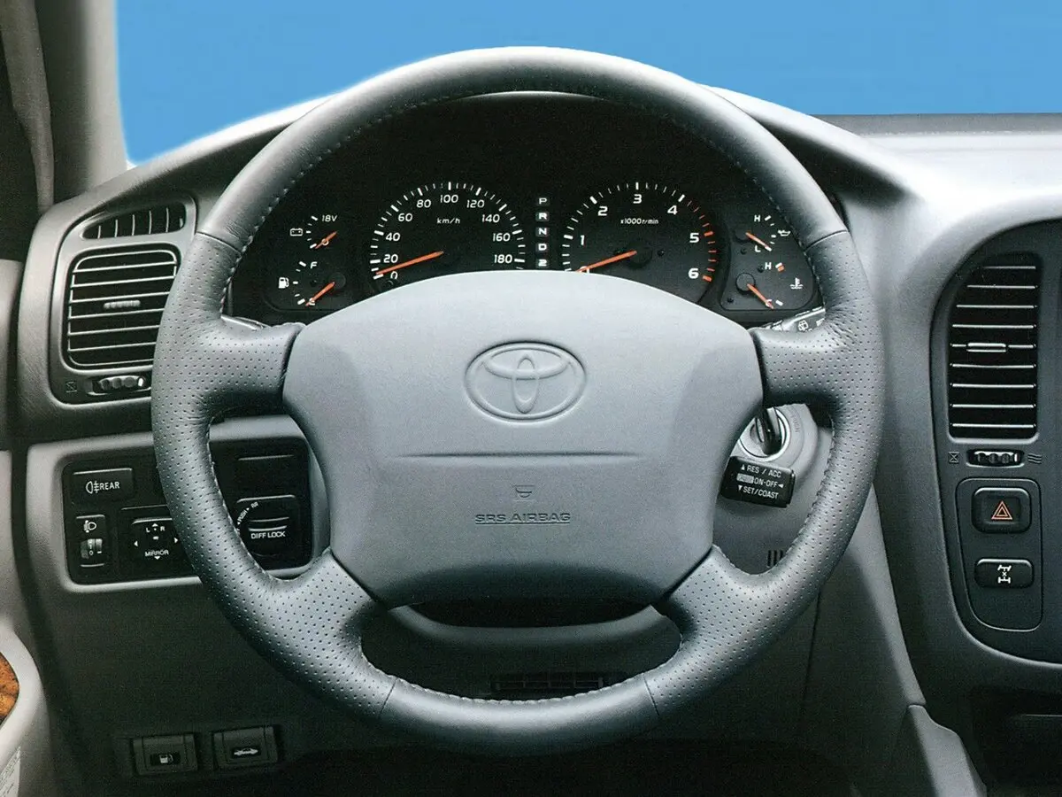 Toyota Land Cruiser 100 Series Внедорожник 5 дв. — фото 8