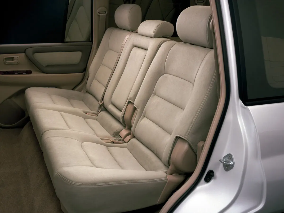 Toyota Land Cruiser 100 Series Внедорожник 5 дв. — фото 9