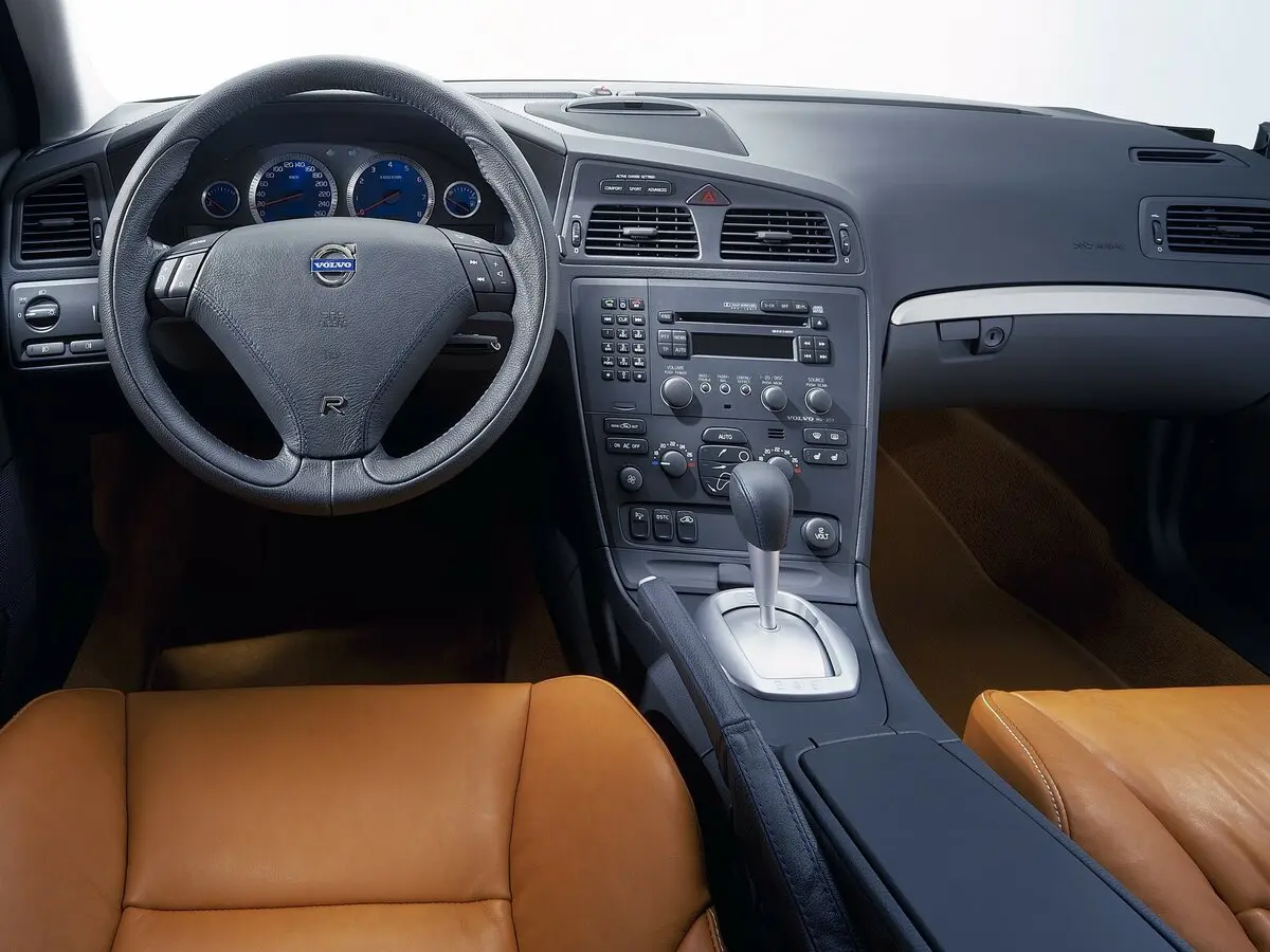 Volvo V70 II Универсал 5 дв. — сүрөт 5