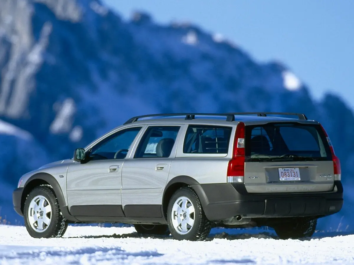 Volvo XC70 I Универсал 5 дв. — photo 4