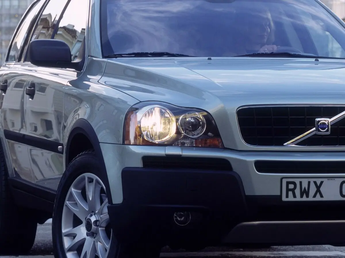 Volvo XC90 I Внедорожник 5 дв. — сүрөт 14