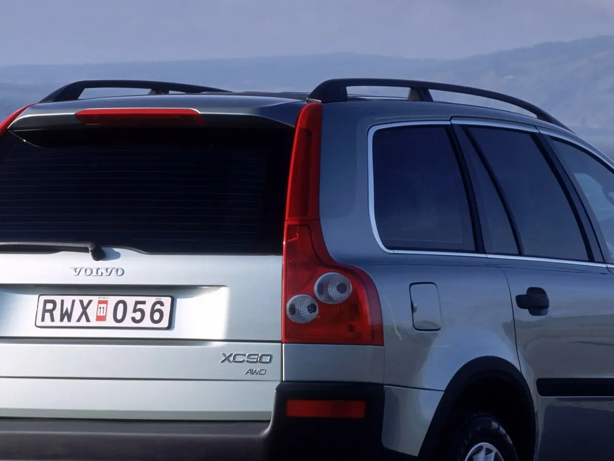Volvo XC90 I Внедорожник 5 дв. — сүрөт 15