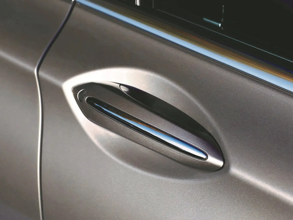 BMW 7 серии V (F01/F02/F04) Седан Long — 照片 19