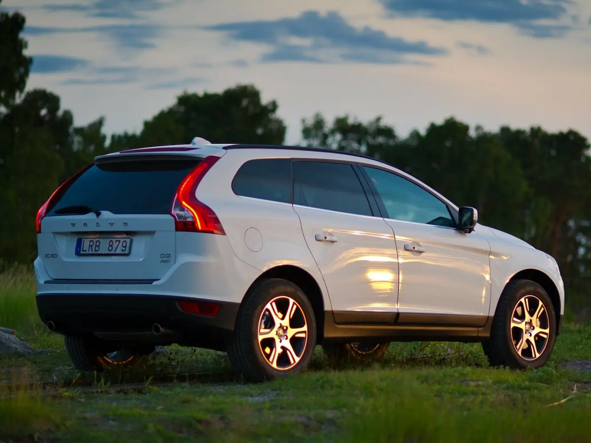 Volvo XC60 I Внедорожник 5 дв. — сүрөт 5