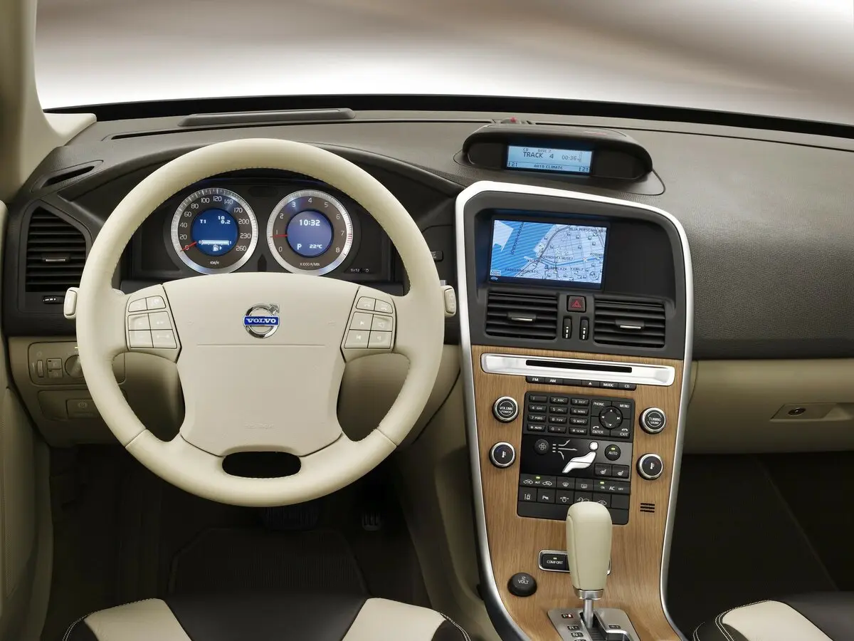Volvo XC60 I Внедорожник 5 дв. — сүрөт 6
